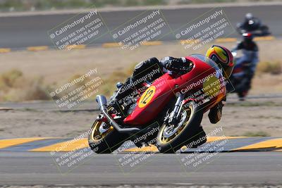 media/Oct-08-2022-SoCal Trackdays (Sat) [[1fc3beec89]]/Turn 14 (1050am)/